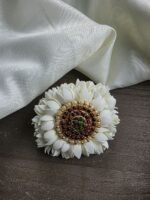 Foam Jasmine Kemp Clip