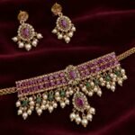 Elegant Short Necklace Set