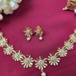 Sunburst Floral Matte Gold Necklace Set
