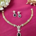 Floral Swan Mesh Collar Necklace Set